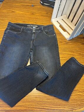Size 18 Dark Blue Women’s Slim Fit Jeans